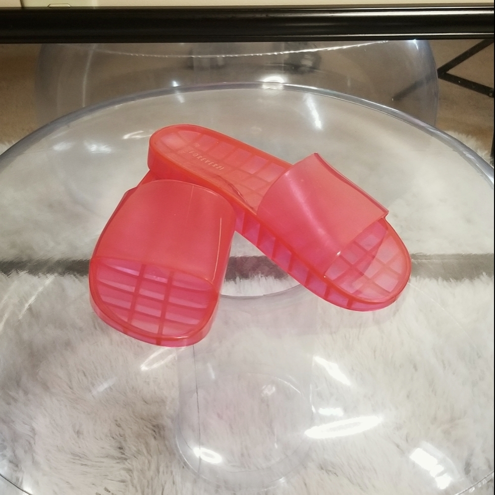 Forever21 Slides